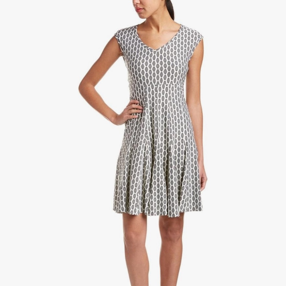 Just Taylor dress